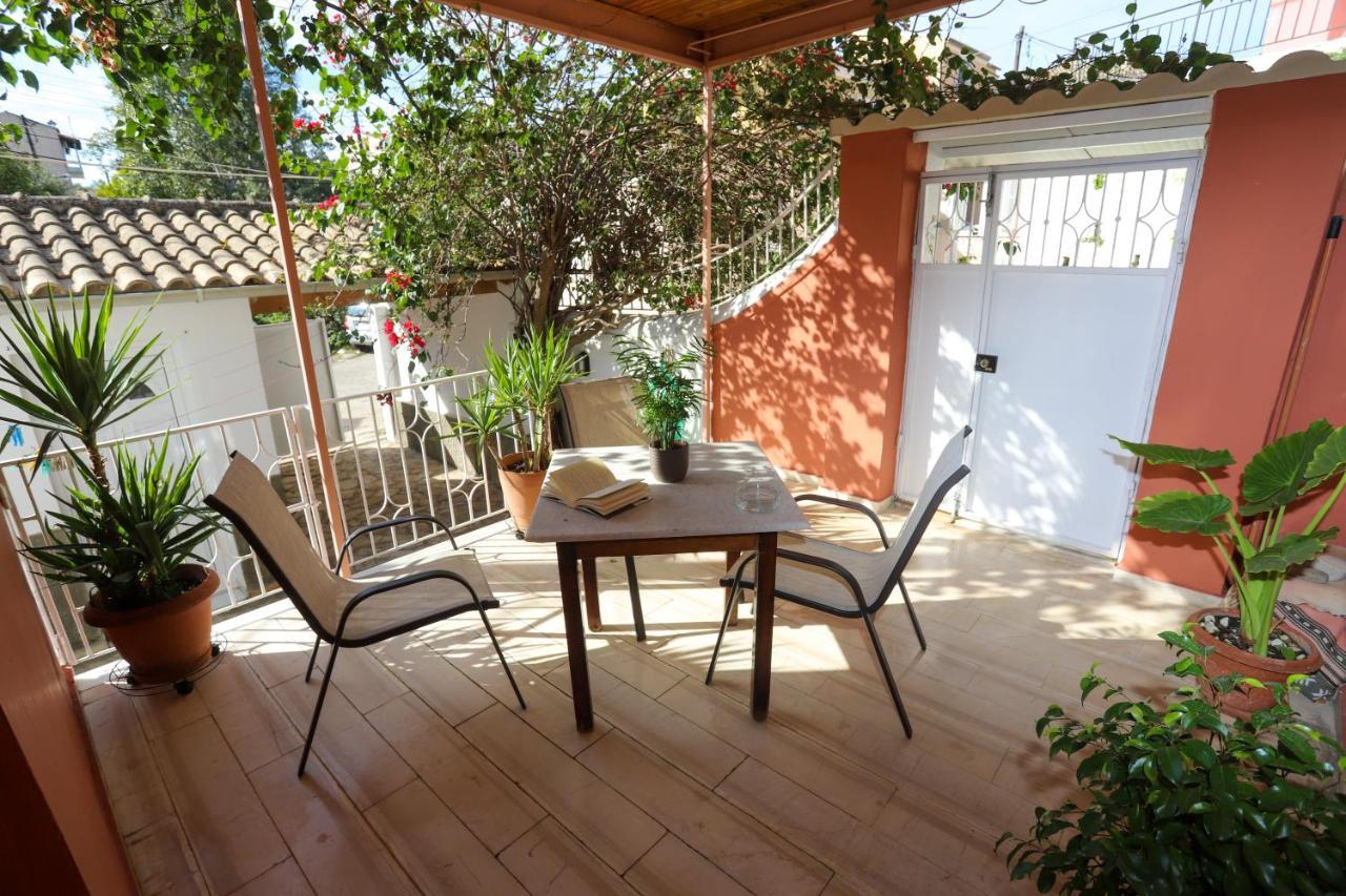 Apartamento Family House At Corfu Town Exterior foto