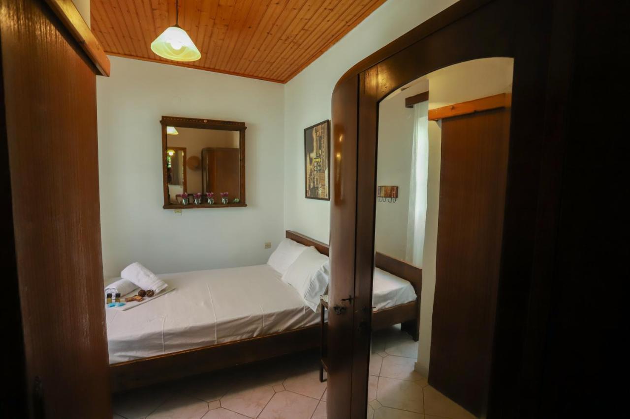 Apartamento Family House At Corfu Town Exterior foto